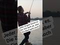 der letzte Wurf. jeder kennt es beim Angeln auf der Jagd nach den Fischen. #angeln #fishing #hecht