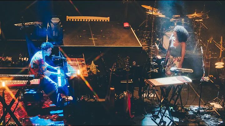 Jacob Collier - Dancing Queen feat. @Alita Moses (...