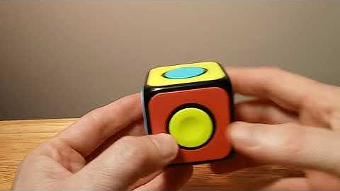 QIYI 02 CUBE SPINNER REVIEW.  SOMETHING NEW.
