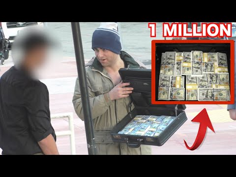 Video: Benaminas pasirodo esąs slaptas milijonierius, kuris paliko visą savo gerovę