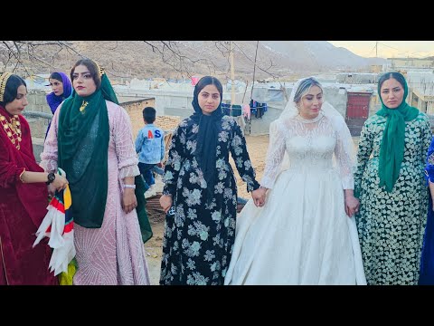 The Beauty Of Traditional Clothing In An Authentic Iranian Wedding 