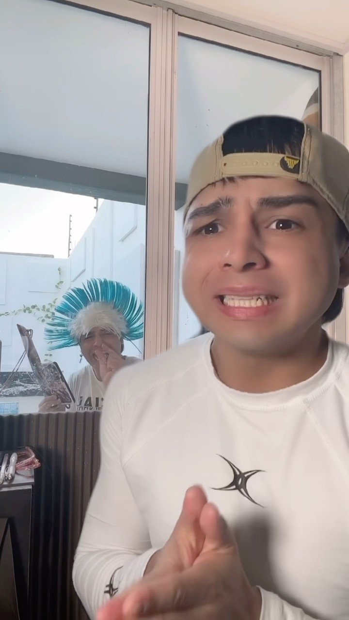 MI MADRE ME HUMILLÓ!??