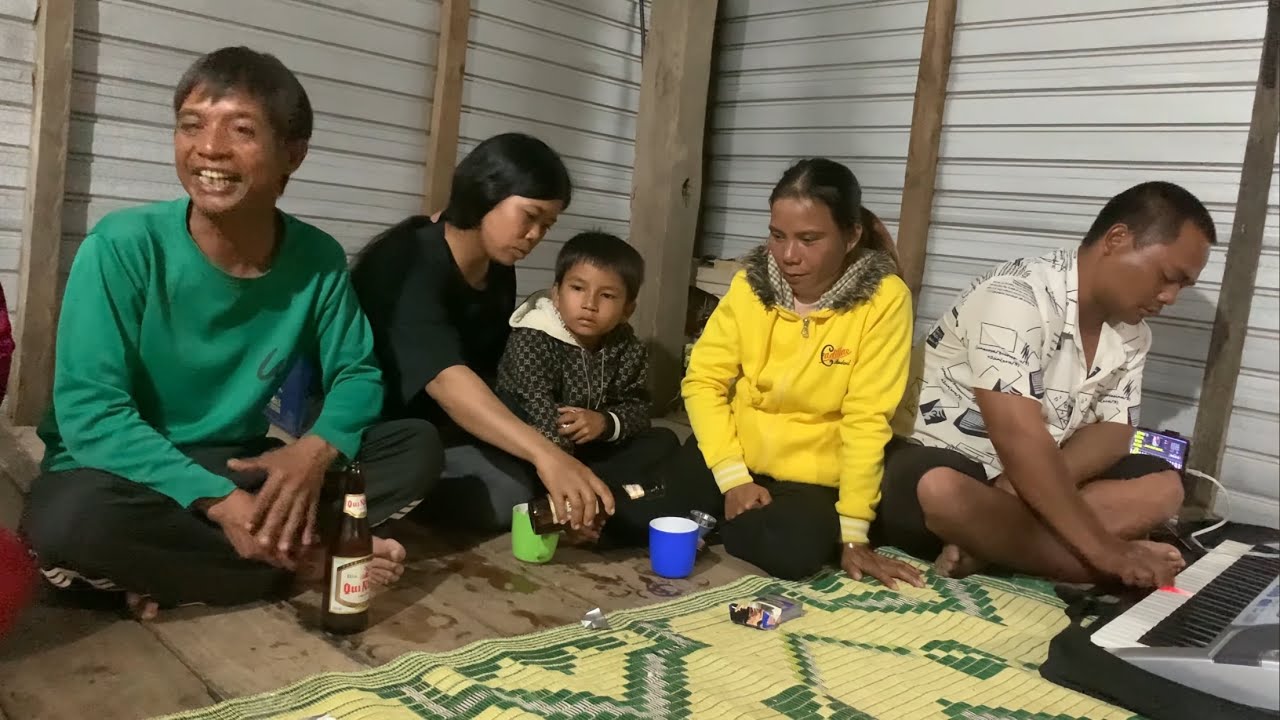 Chắ rờng tbơp Anhong oh hri ngoei 