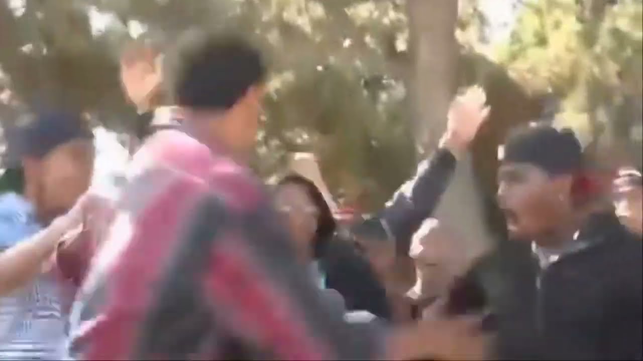 VõLâm2 - Pha 1v3 highlight của Chanhbeck giúp đồng đội lọt qua vòng gửi xe - Giải đấu TamAnhĐạiChiến