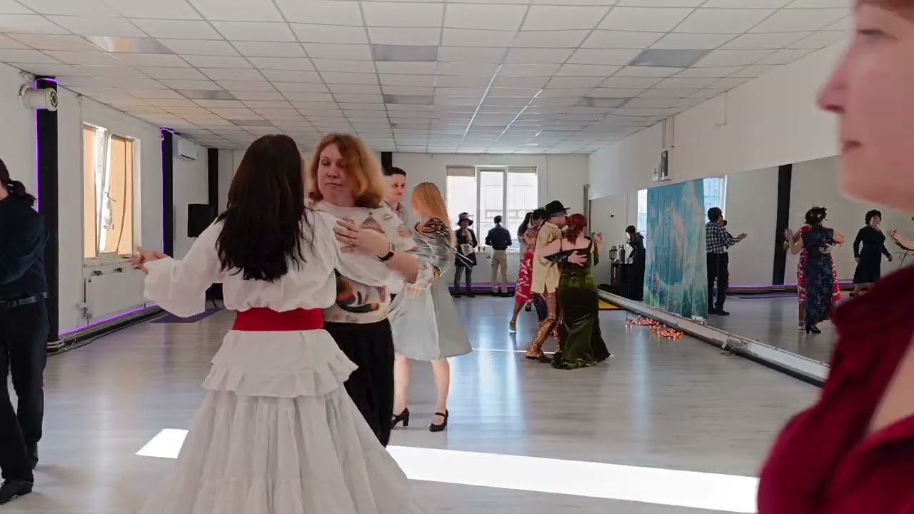cross - step waltz