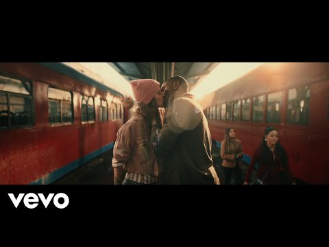 Cali Y El Dandee, Mike Bahía - Tu Nombre (Official Video)