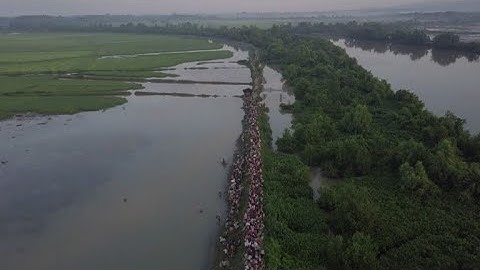 UN says 582,000 Rohingya have now crossed into Bangladesh