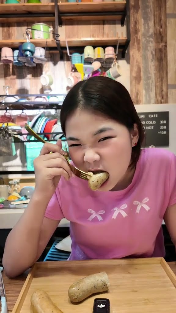 ไส้กรอกชีสอร่อยจริงไหม | น้องถูกใจ