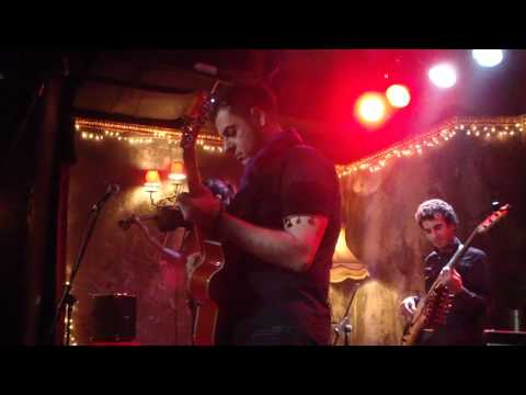 Moussas Farm live