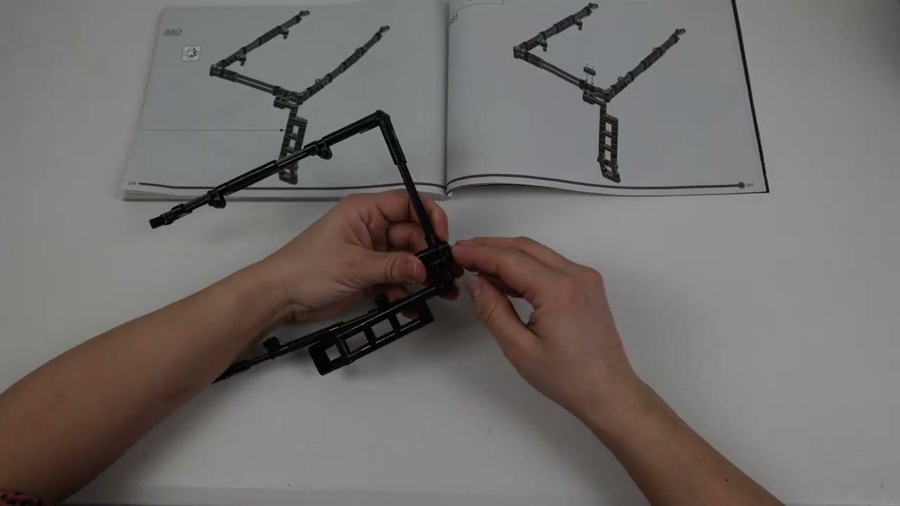 Детальная сборка lego Mercedes G500 и его китайский аналог. Часть 20. #paganifamily #lego #mercedes