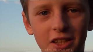 PLASTIC FREE BOY - Crowd funding for his mission to save the kids future from plastic pollution.