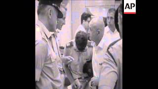 SYND 30/08/1969 RELETIVES WAIT FOR NEWS OF HI JACKED PLANE