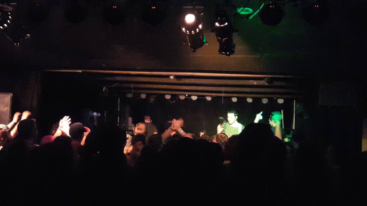 Anthony Green and Chris Sorenson talking shit to each other.