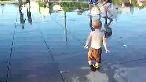 heidi, ryder, fountain