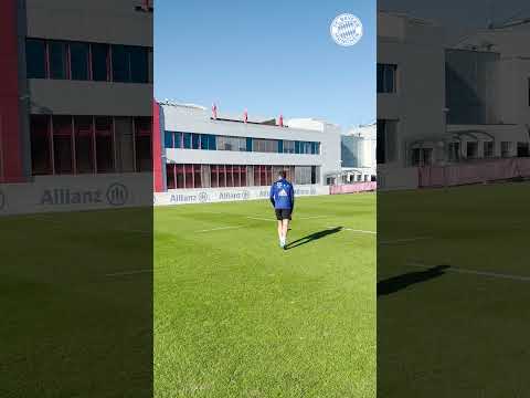 Kahn saves against Lewy: Just a normal day in the office