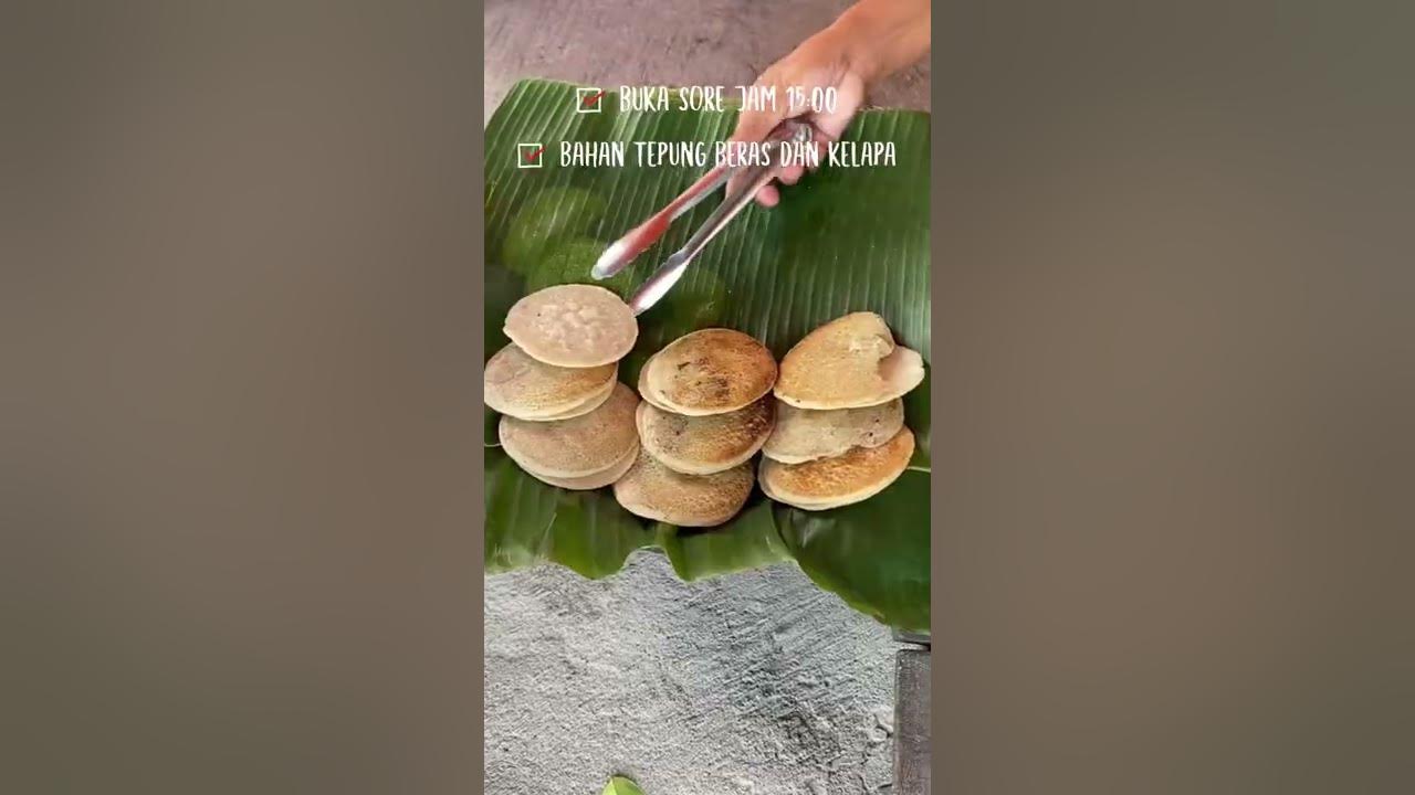 Serabi kocor terkenal di Bantul | Bu Ngadinem Jogja #shorts #serabi #bantul