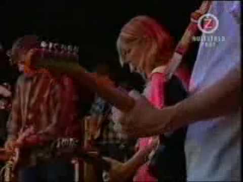 Sonic Youth - Karen Revisited - live Hultsfred 2002