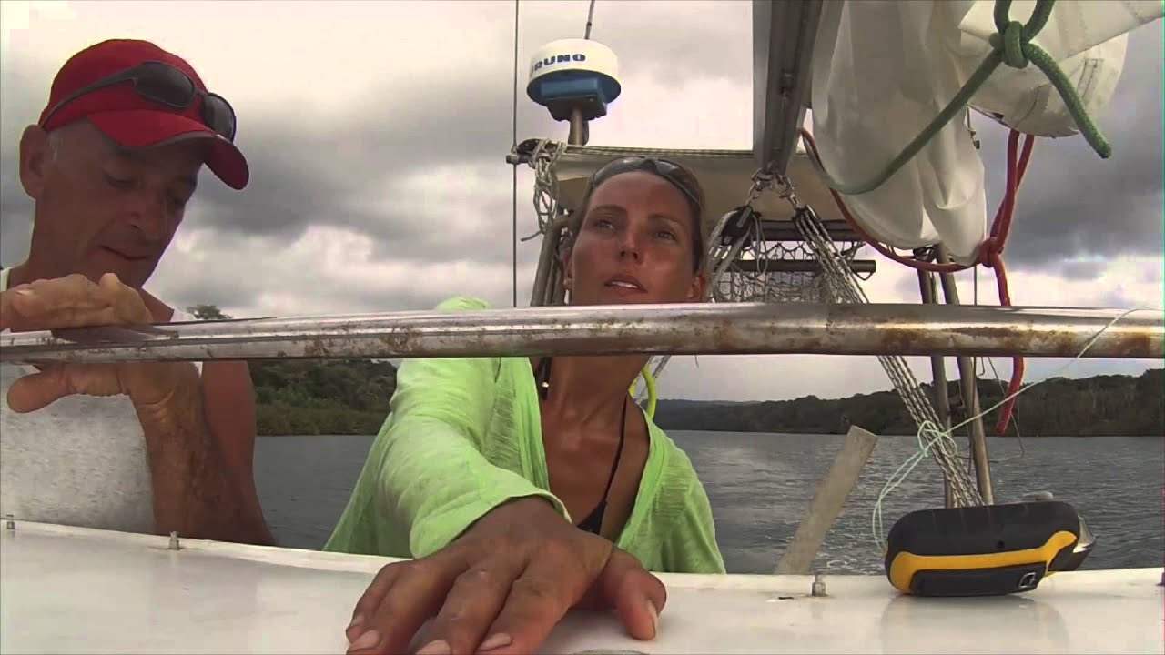 Sailing To Rio Chagres. My boat shows me what other jobs need to be done – UNTIE THE LINES #37