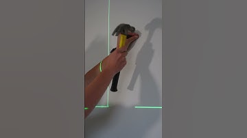 How to hang a picture correctly by using a portable laser level? #shorts #fanttik #tool