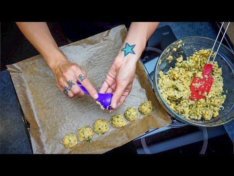 OIL-FREE BAKED FALAFEL // Simple Vegan Recipe