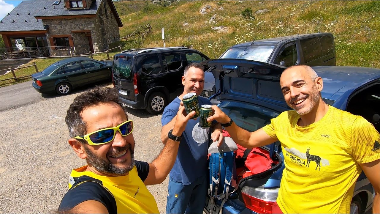 2023 07 Escalada a la vía Valle de Tena en la Peña Foratata (6a+ o V+/A0)