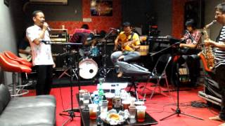 Senopati Band Feat Kepala Bapenda Kota Semarang, Bapak Yudi M - Kerinduan (The Rollies)