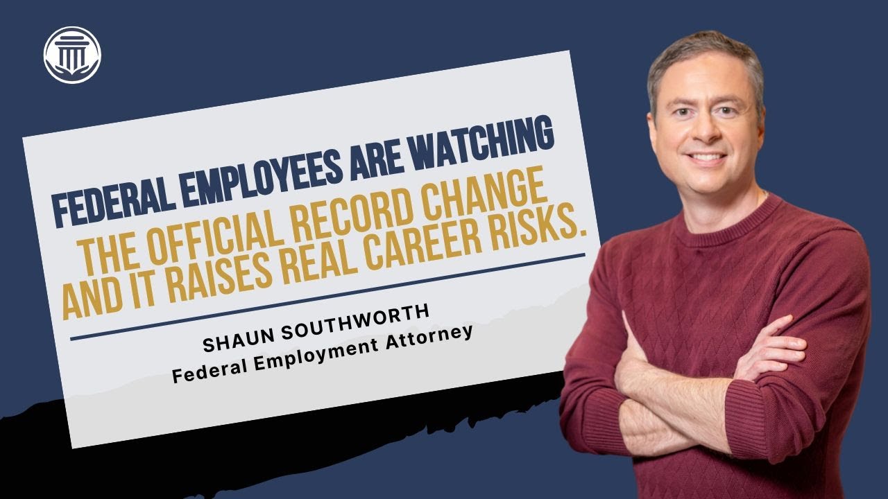 1.4 Федеральные служащие следят за официальными изменениями в статистике.