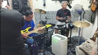 hitam putih kehidupan - sheila majid