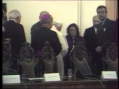 რომის პაპი კანცელარიაში