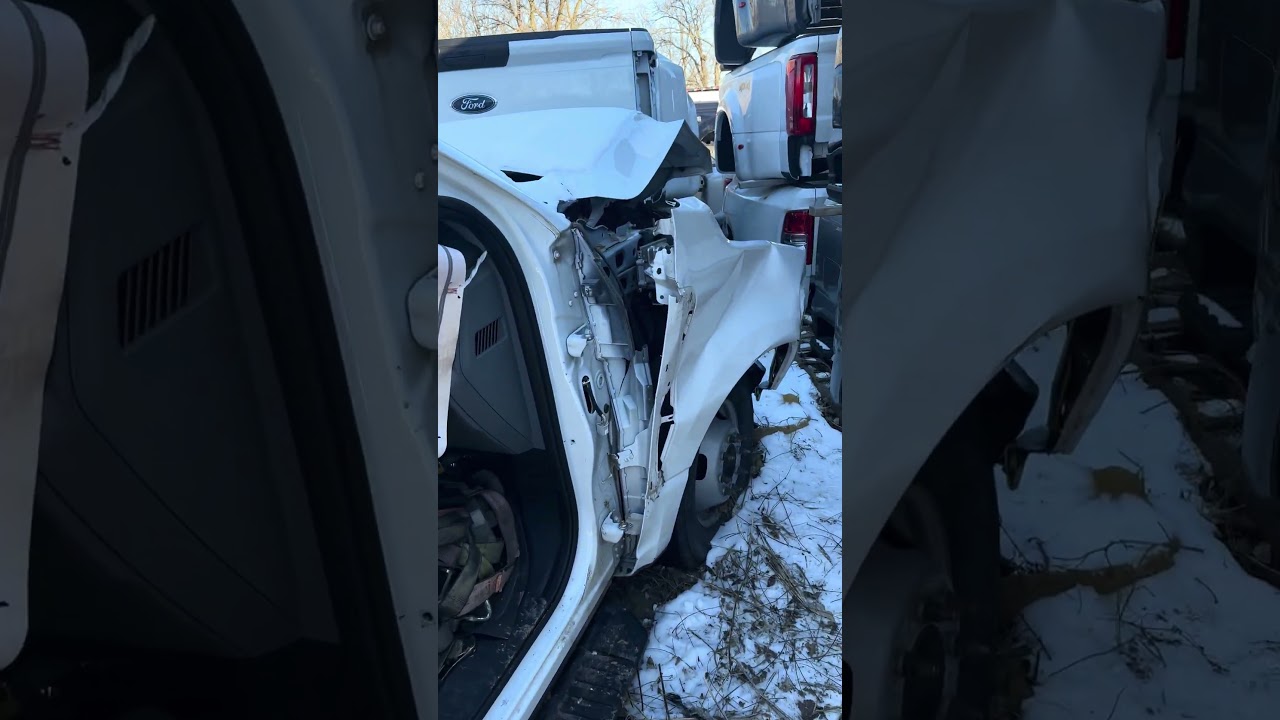 Ford F350 после ДТП с фурой 