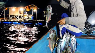 Mancing Malam di Rumah Apung tengah laut