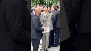 Jungkook Greeted Like Royalty By Bts Army At Calvin Klein