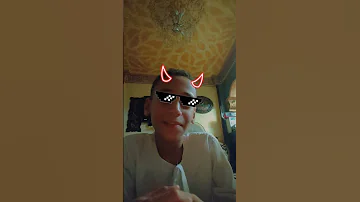 قاعد لوحدك كده سرحان شيطان يوزك في سكه شمال يفضل يقول لك العب يلا العب يلا 