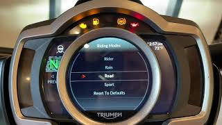 20 Triumph Rocket 3 TFT
