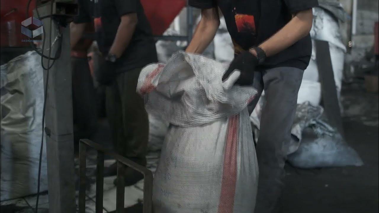 AUTOMATIC GRINDING PROCESS, Crushing Coconut Shell into Coconut Flour