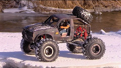 RC CWR SCX-10 snow run Winter is coming