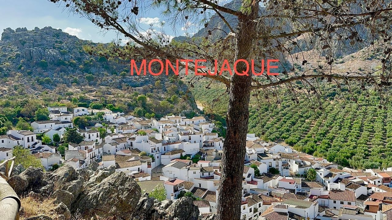MONTEJAQUE. MÁLAGA. UN OASIS EN LA SIERRA.
