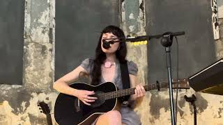 Holly Humberstone  To Love Somebody  Debut Asylum Chapel London 4k Uhd