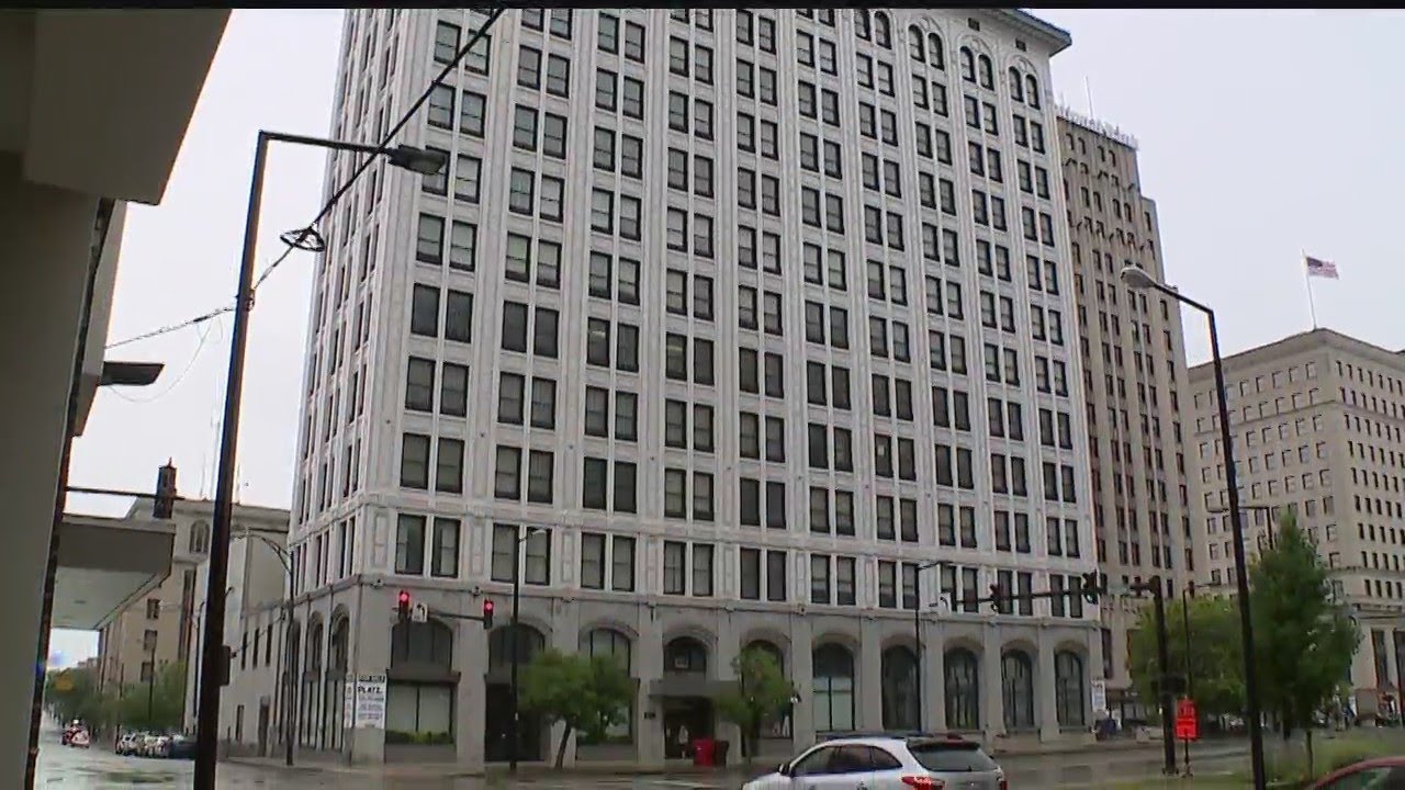 Youngstown's Huntington Bank building to be renovated YouTube