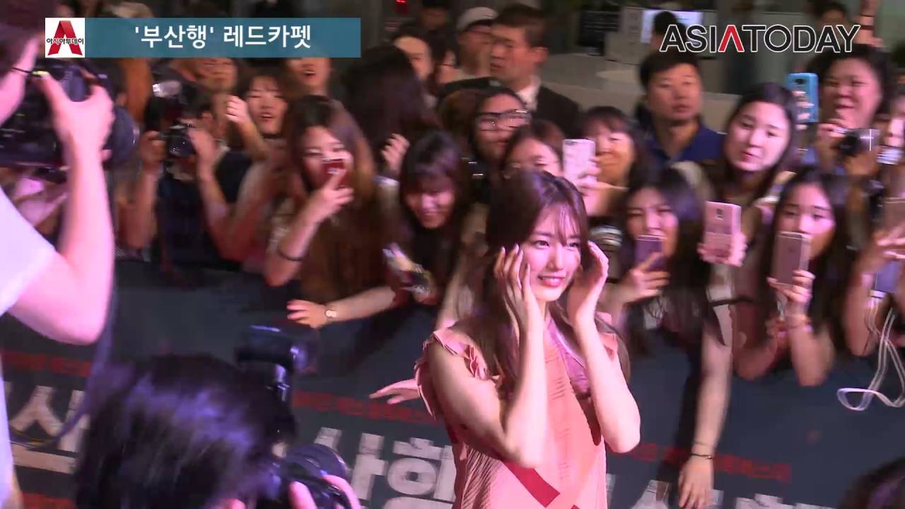 수지 '함부로 애틋하게'로 인기 절정