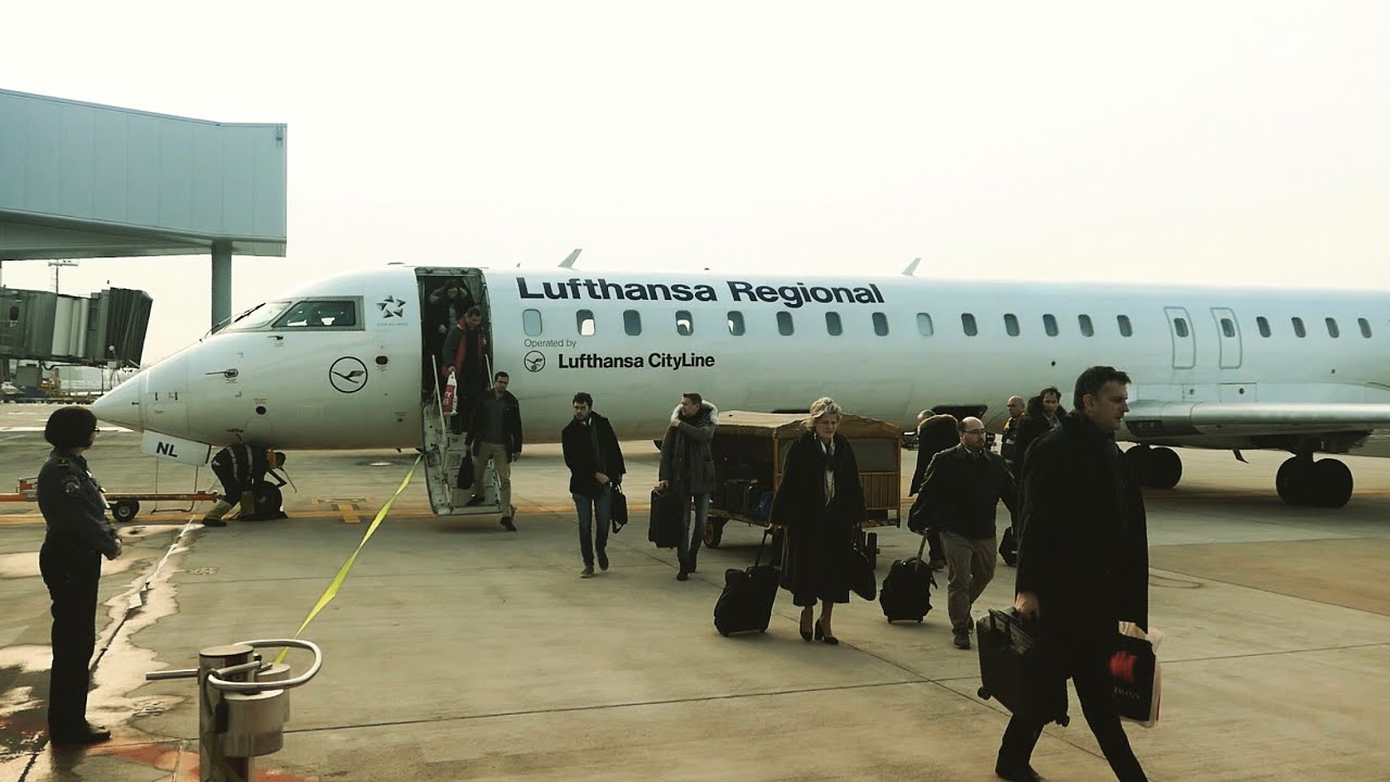 LUFTHANSA CITYLINE Business Class, CRJ900, Frankfurt to Zagreb
