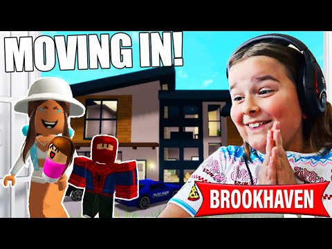 MOVING INTO OUR NEW HOUSE!! **BROOKHAVEN ROLEPLAY** | JKREW GAMING