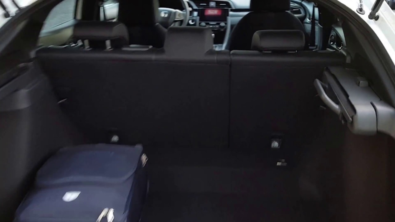 Honda Civic 2017 removable hat rack