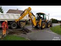 JCB 4CX Backhoe tearing out the asphalt + (time-lapse)