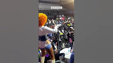Lady Kola Performance In Nairobi 