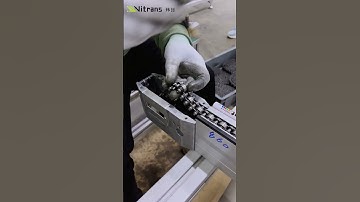 Streamline Your Workflow with an Automated Conveyor #palletconveyor #machine #linkconveyors#conveyor