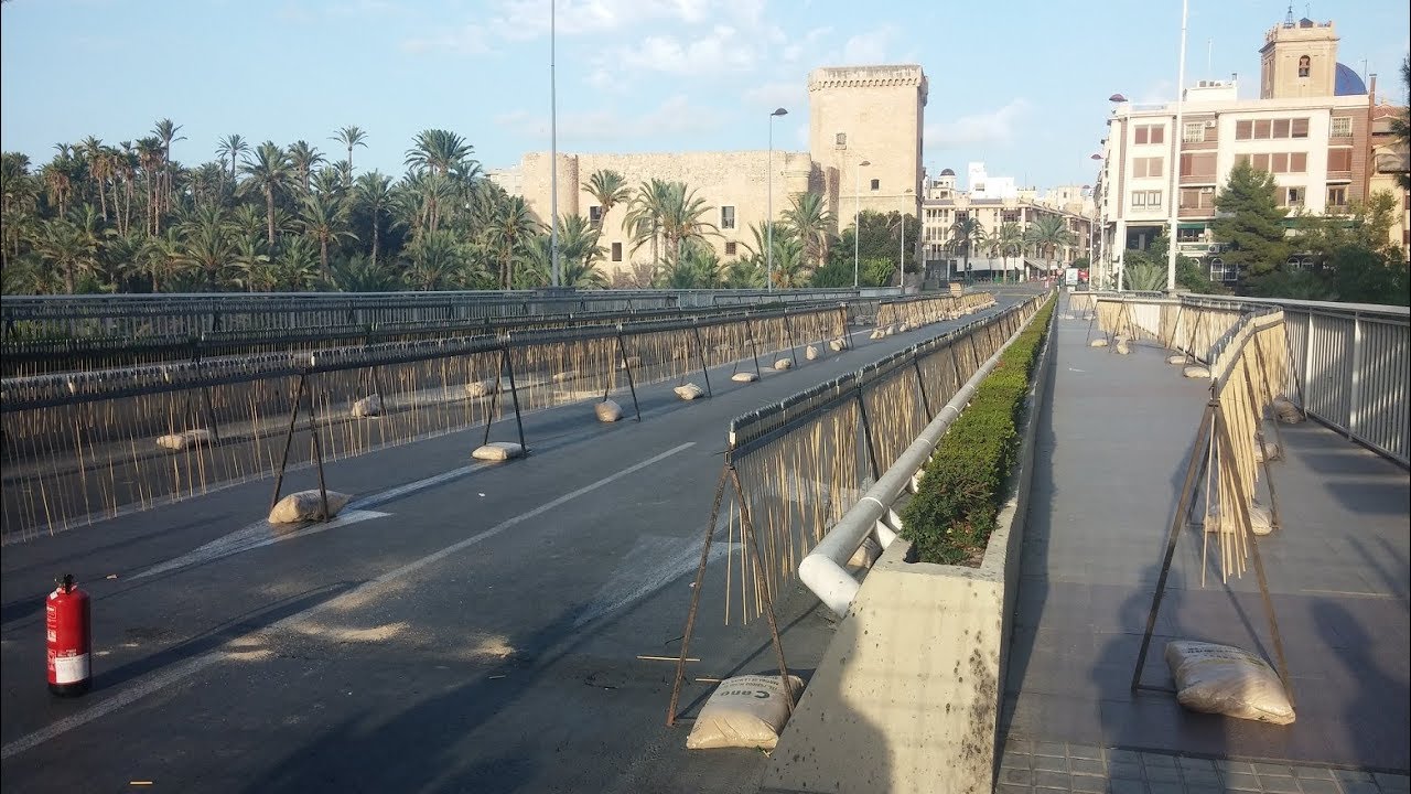 NIT DE L'ALBA 2017 [Elche] 64.000 Firework rockets!