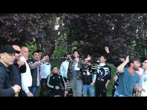 Dışarda Yüzbin holosko -Beşiktaş besteleri