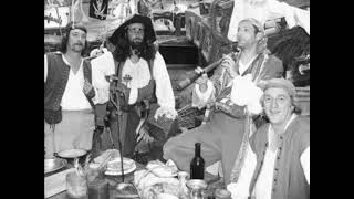 Les Kikawalas - Quinze Marins