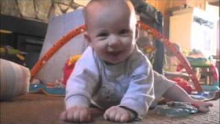 baby Aven pre crawling